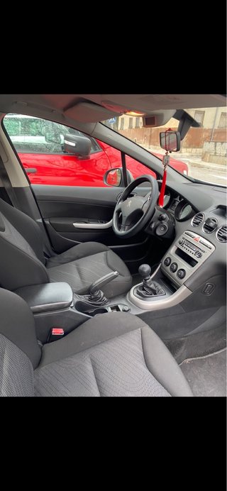 Peugeot 308 Plata
