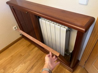 Cubre radiador madera cerezo maciza