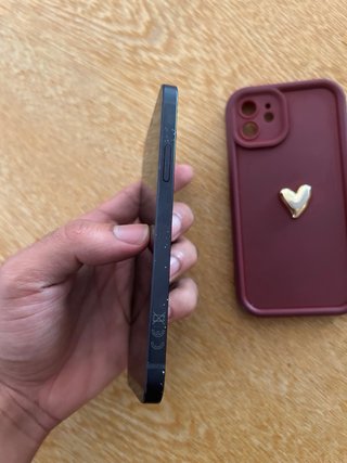 iPhone 12 128GB Negro + Funda Morada