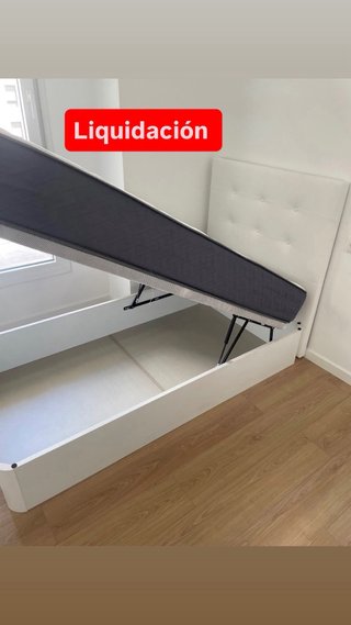 Base letto con contenitore-materassi e altro