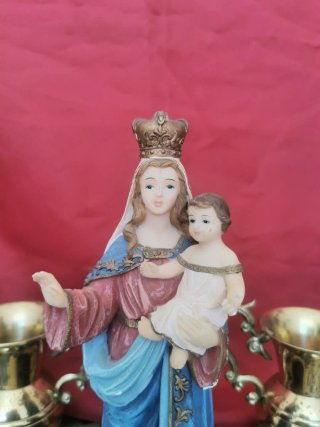 Virgen Nuestra Señora del Amparo 24cm