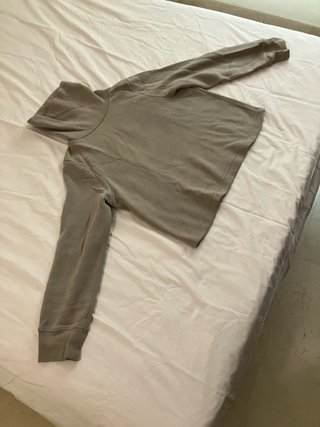 Sudadera Zara cuello alto gris M