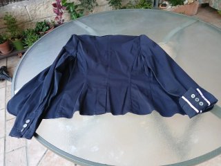 Traje de pantalón azul