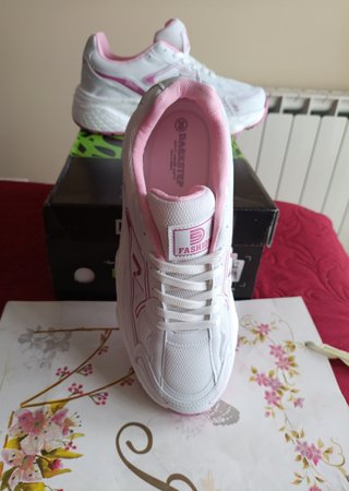 Zapatillas deportivas blancas fucsia 39 DE 110.99€