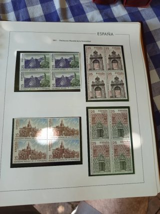 Colección de seyos y litografías de años 70 y 80