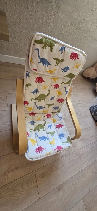 Silla mecedora IKEA infantil