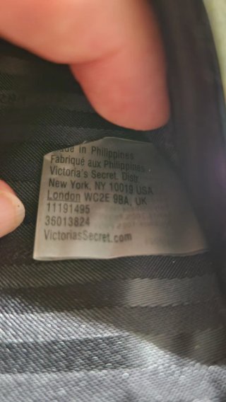 Porta passaporto e carte Victoria's Secret rosa