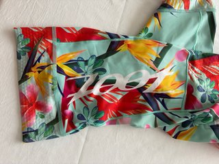 Trimono Zoot Flores talla M