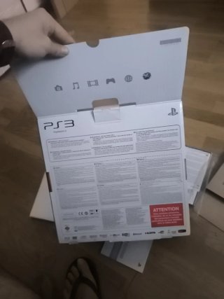 Caja PS3 con Accesorios
