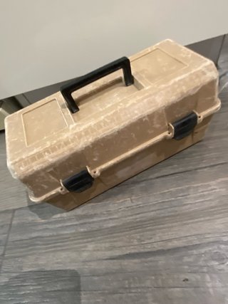 Maletín con herramientas y accesorios