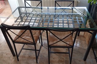Mesa Comedor IKEA  + 4 Sillas
