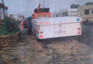 Caravana plegable Esterel Hergo con accesorios.