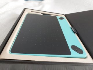 Tableta Gráfica Wacom Intuos Art Negra