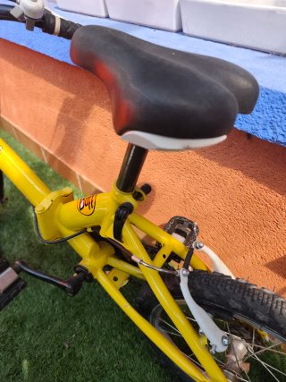Bicicleta Plegable Amarilla