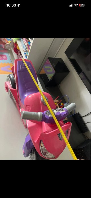 Moto de juguete trike rosa y morada