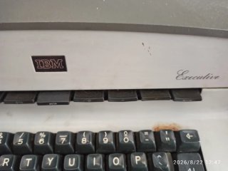 Máquina de escribir IBM Executive Vintage