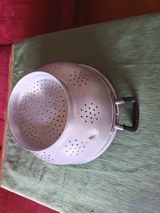 Scolapasta in alluminio con manici