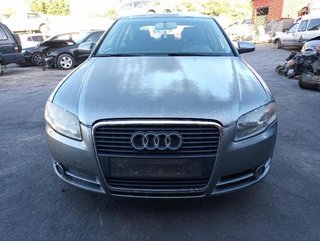 386745 038103925fd tapa motor audi a4 berlina (8e)