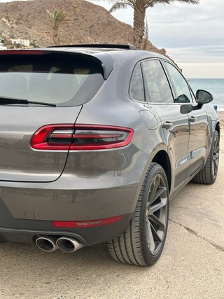 Porsche Macan 2015