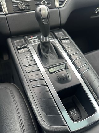 Porsche Macan 2015