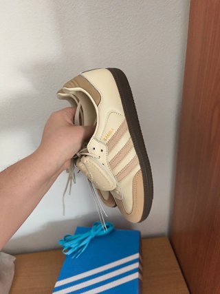 Adidas Samba Mujer Talla 39 Beige/Marrón