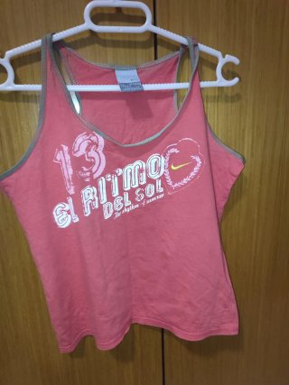 Camiseta Nike Rosa El Ritmo del Sol