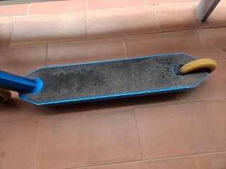 Patinete Oxelo Negro y Azul