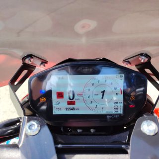Ducati Hypermotard SP Roja y Blanca