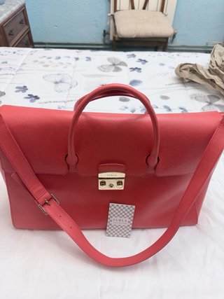 Bolso Furla Metropolis Grande en rojo anaranjado