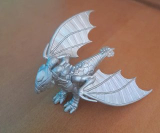 Figura Dragón Plateado Pequeño Nº 29