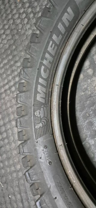 Michelin Tracker 140/80 R18