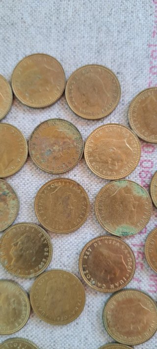 Lote 25 monedas 1 peseta España 1982