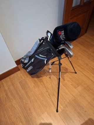 Set de Golf TaylorMade y Wilson