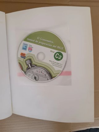 El cronómetro : manual de preparación del DELE C2