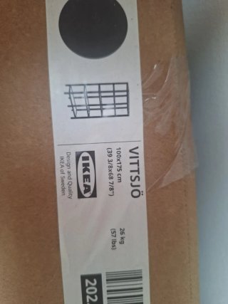 Estantería Ikea VITTSJÖ Nueva en Caja precintada.