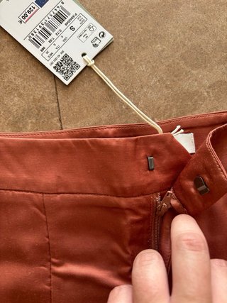 Pantalón naranja Next