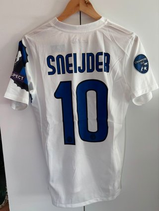 Camiseta Inter 2010/11 Retro Sneijder 10