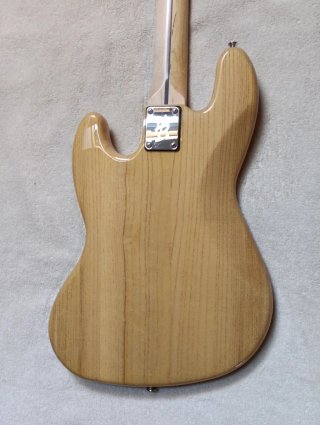 Bajo Harley Benton Natural