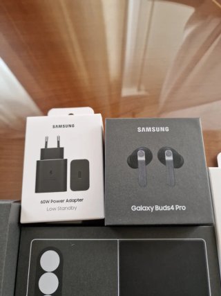 Samsung Galaxy Watch Ultra2 + Buds4 Pro