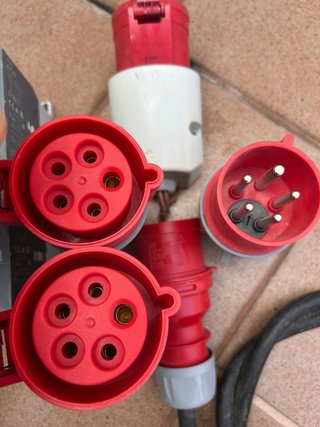 Enchufe Industrial Rojo 5P 32A 400V IP44