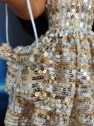 Muñeca Nancy Vestido Brillante Hecho a Mano