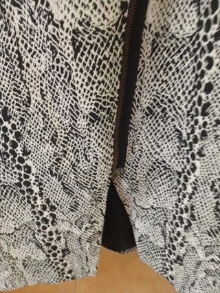 Abrigo ligero entretiempo animal print