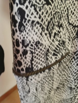 Abrigo ligero entretiempo animal print