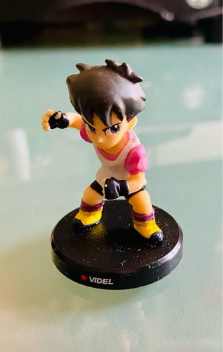 Lote 4 figuras Son Goku mini
