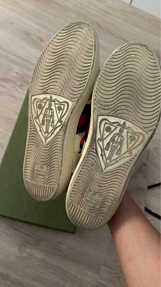 Zapatillas Gucci fresas talla 39, unisex
