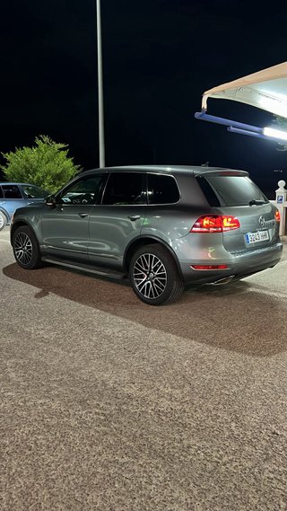 Volkswagen Touareg 2012