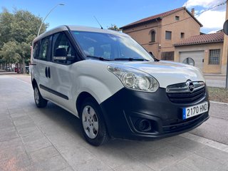 140€/Mes Opel Combo 1.3cdti 90cv Combi 2012