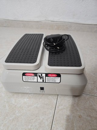 Ejercitador de Piernas Eléctrico de legxercise