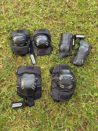 Patines en línea talla 42 + kit protección