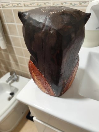 Búho Madera Noble Africana